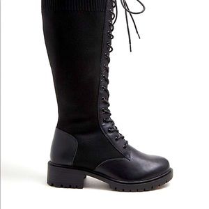 Brand new Torrid knee high WIDE WIDTH size 11.5 lace up, very stretchy material!